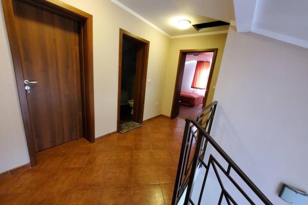 Villa Двете Къщи В Планината Beli Osŭm Exterior foto